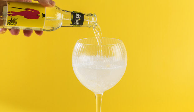 CLASSIC LONDON TONIC POUR